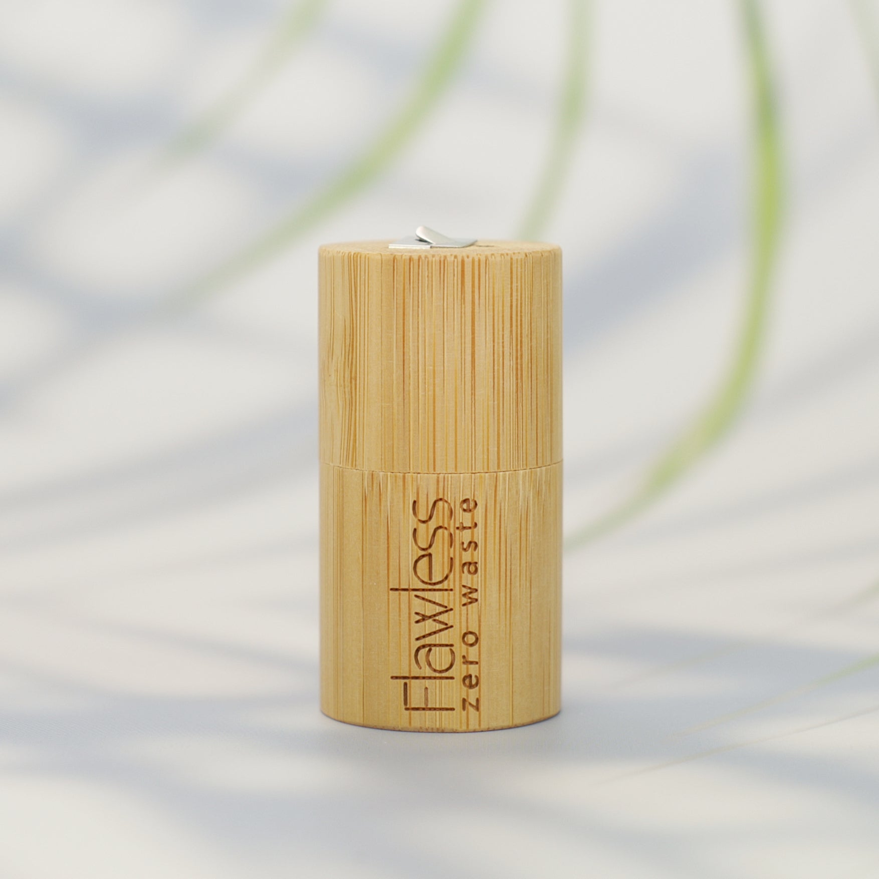 Compostable Dental Floss with Bamboo Dispenser - Peppermint
